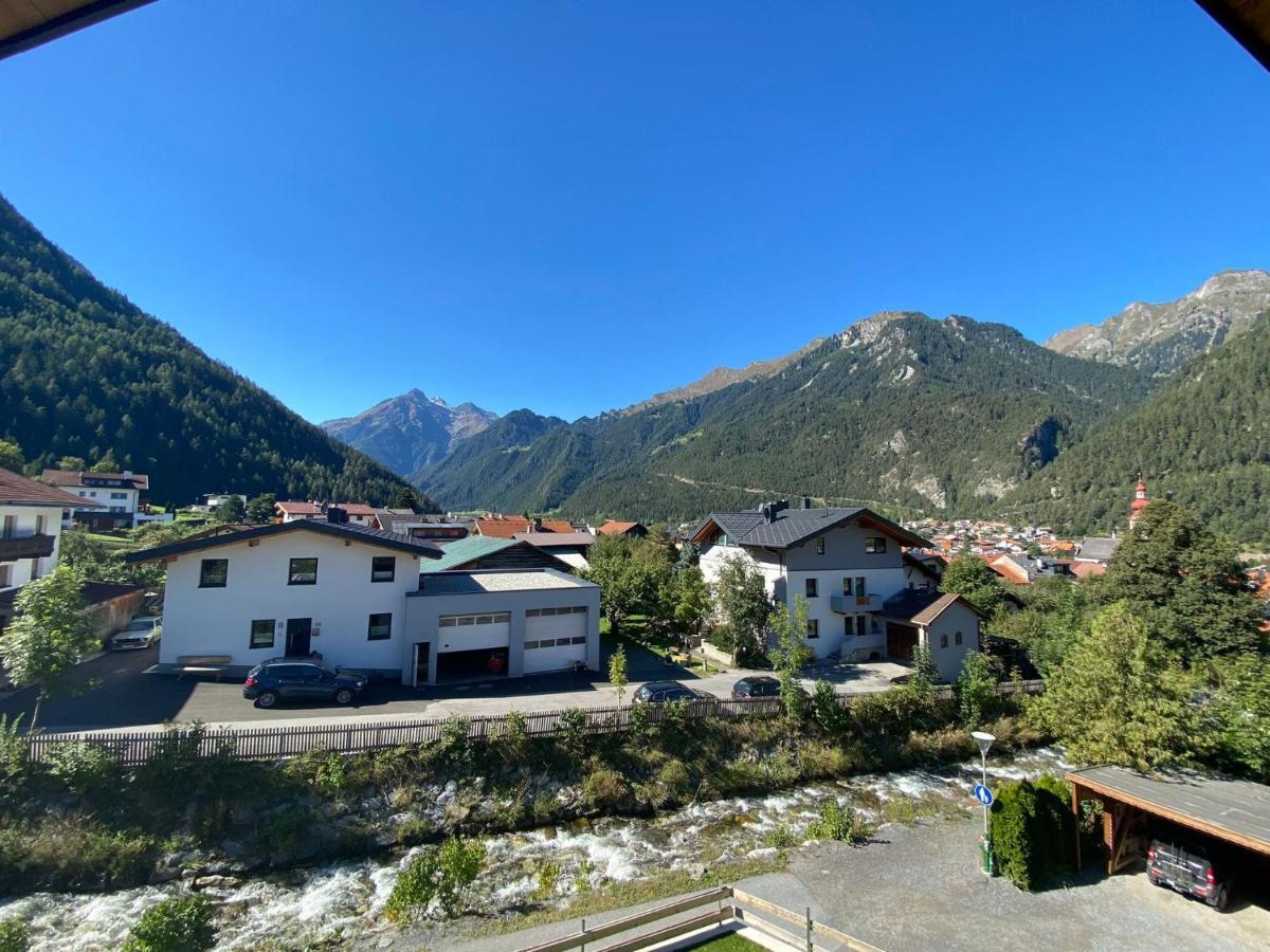 Haus Schloegl Daire Pfunds Dış mekan fotoğraf