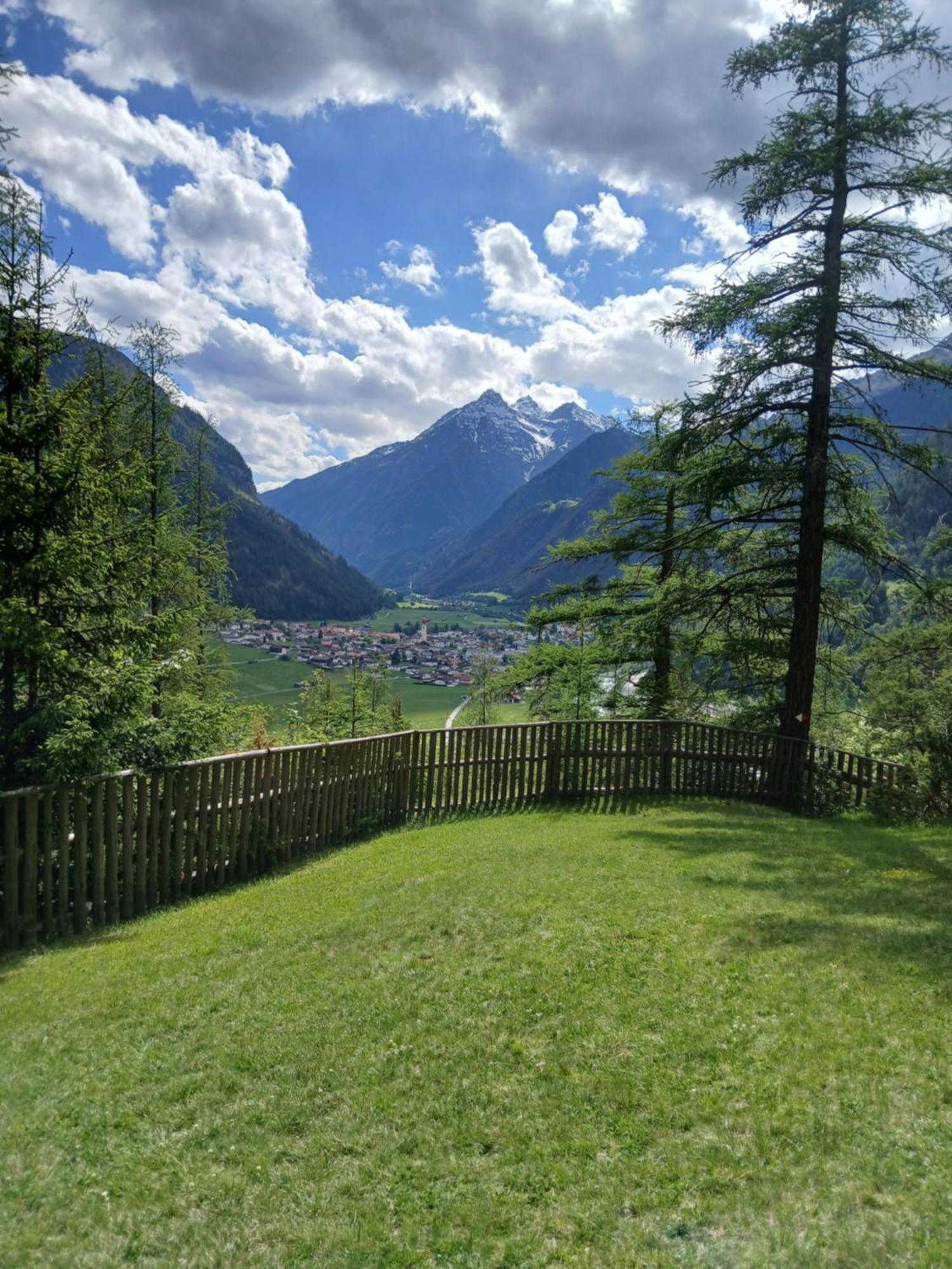 Haus Schloegl Daire Pfunds Dış mekan fotoğraf